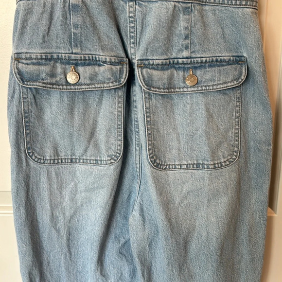 Madewell size 0 light wash Jean overall romper buttons on top - Picture 3 of 14